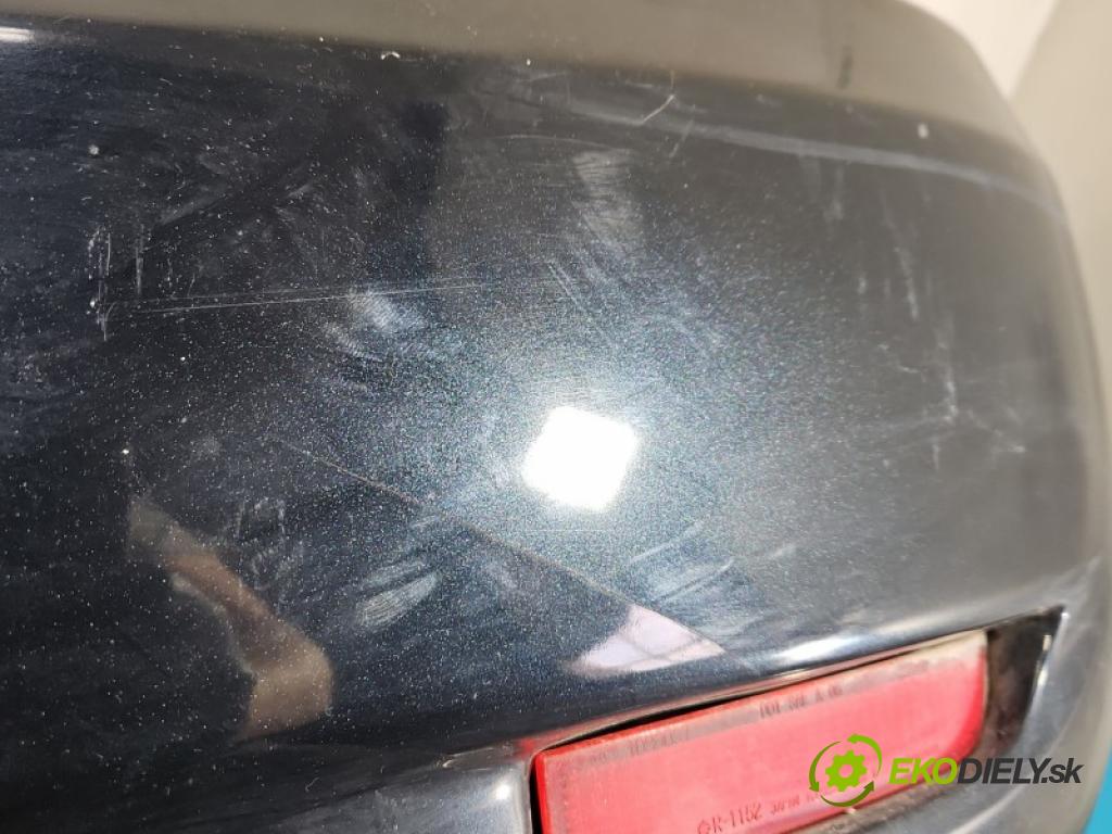 Toyota Avensis III T27 2009-2018 2.0 D4D 126 HP manual 93 kW 1998 cm3 5- nárazník zadné  (Kľučka dverí ostatné)