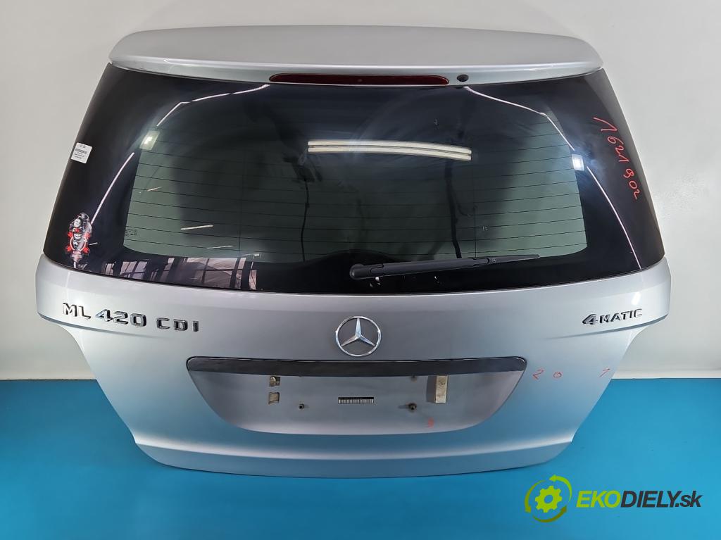Mercedes ML W164 2005-2011 4.0 CDI 306KM automatic 225 kW 3996 cm3 5- zadní kufrové dveře  (Zadní kapota (kufr))