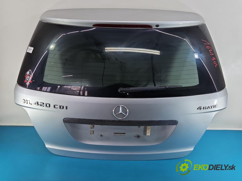 Mercedes ML W164 2005-2011 4.0 CDI 306KM automatic 225 kW 3996 cm3 5- zadní kufrové dveře  (Zadní kapota (kufr))