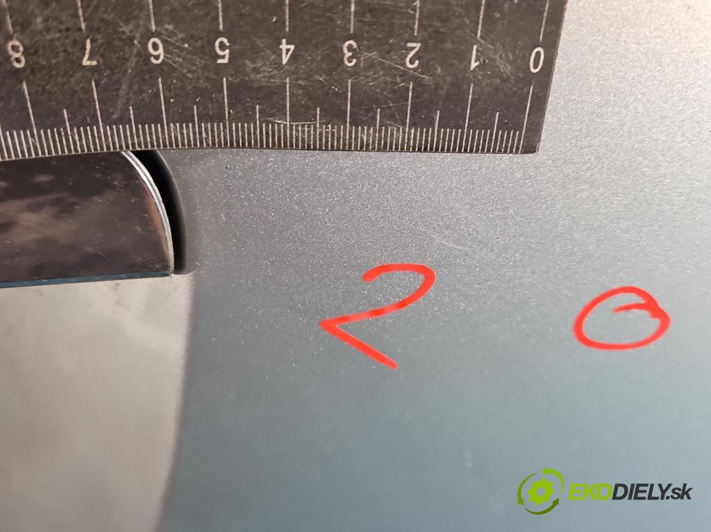 Mercedes ML W164 2005-2011 4.0 CDI 306KM automatic 225 kW 3996 cm3 5- zadní kufrové dveře  (Zadní kapota (kufr))