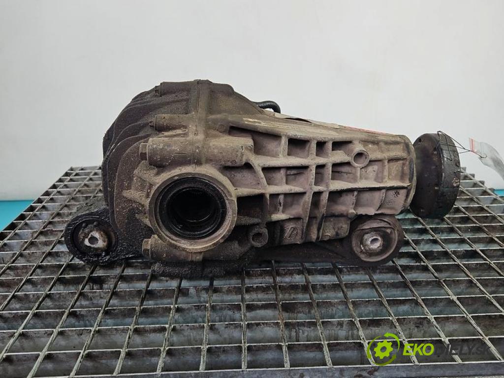 Mercedes ML W164 2005-2011 4.0 CDI 306KM automatic 225 kW 3996 cm3 5- Most: predný A1643302002