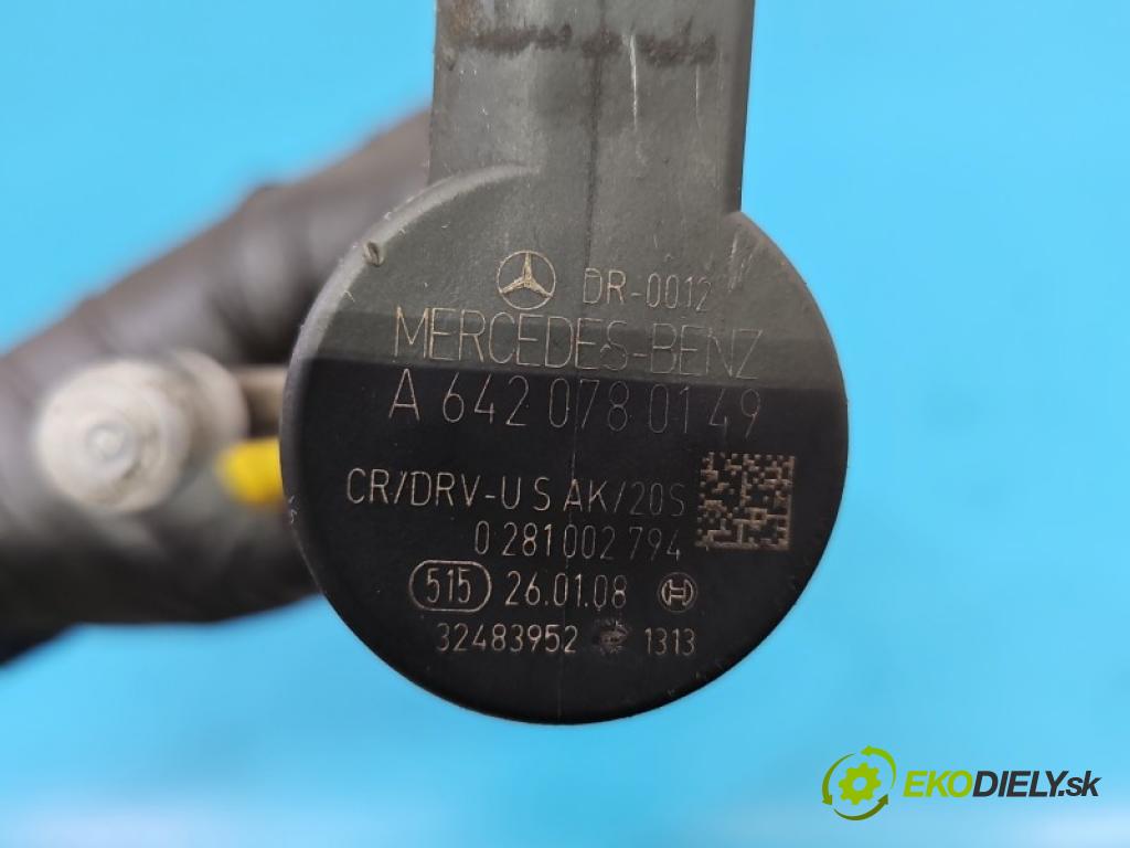 Mercedes ML W164 2005-2011 4.0 CDI 306KM automatic 225 kW 3996 cm3 5- lišta vstřikovací A6290700795 (Vstřikovací lišta)