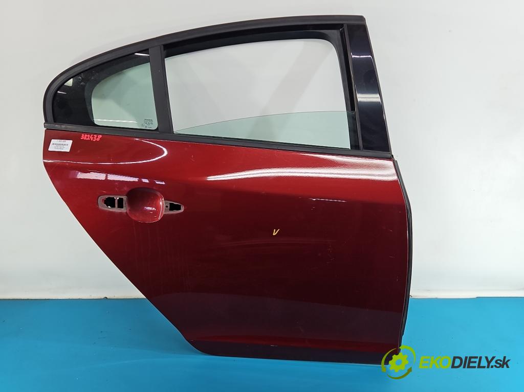 Volvo S60 II 2010-2018 1.6 D2 114 hp manual 84 kW 1560 cm3 4- dveře zadní pravé  (Klika dveří ostatní)
