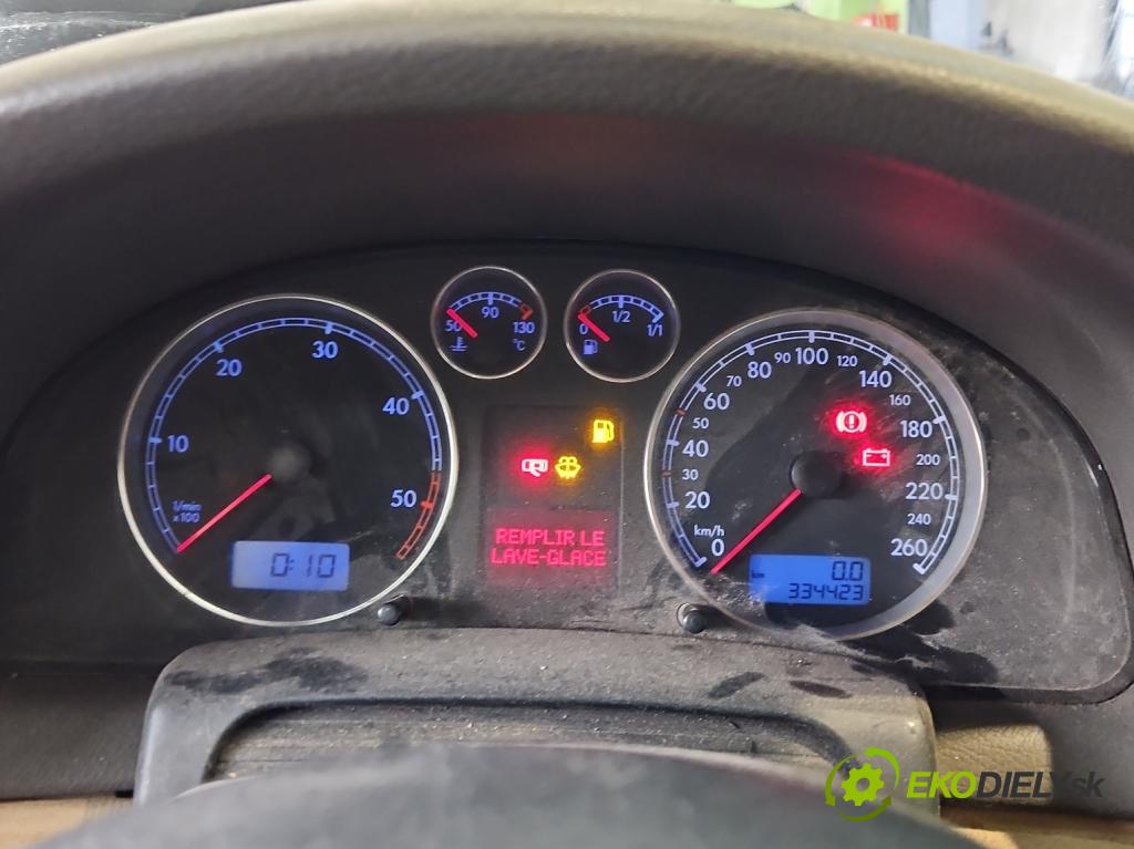 Vw Passat B5 1995-2005 1.9 tdi 101 HP manual 74 kW 1896 cm3 5- prístrojovka/ budíky 3B0920829A (Prístrojová doska)