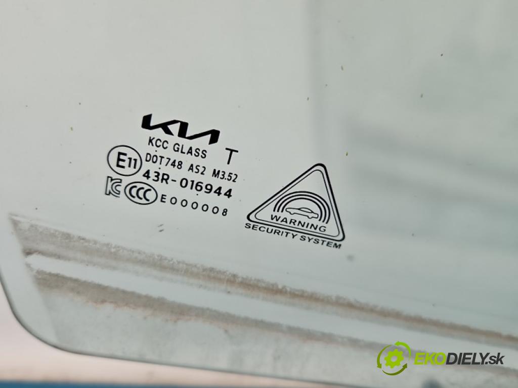Kia Stonic 2017- 1.2 16V 84KM manual 61.8 kW 1197 cm3 5- sklo dvere predné pravé