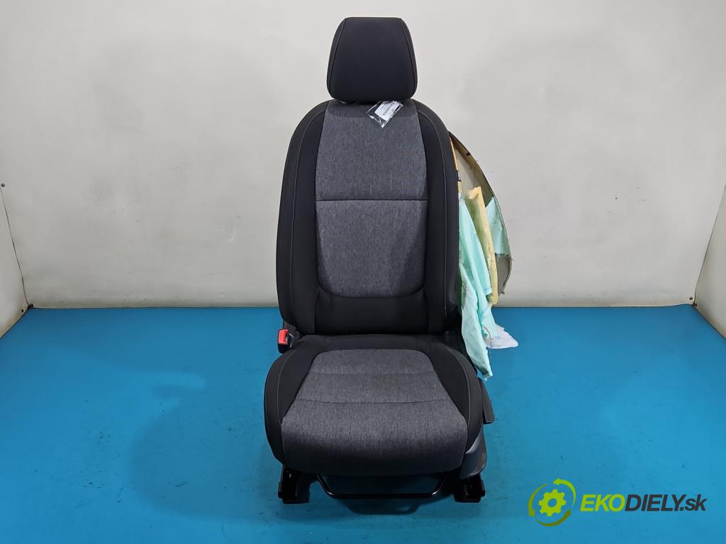 Kia Stonic 2017- 1.2 16V CVVT 84KM manual 61.8 kW 1197 cm3 5- Sedadlo levý  (Sedadlo)