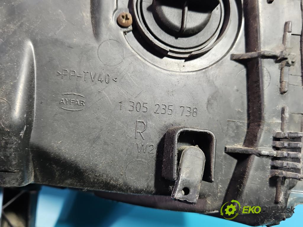 Vw Transporter T5 2003-2015 1.9 tdi 86 HP manual 63 kW 1896 cm3 5- Reflektor: pravý  (Svetlo predné pravé)