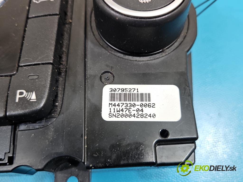 Volvo S60 II 2010-2018 1.6 D2 114 hp manual 84 kW 1560 cm3 4- palubní deska panel topení 30795271