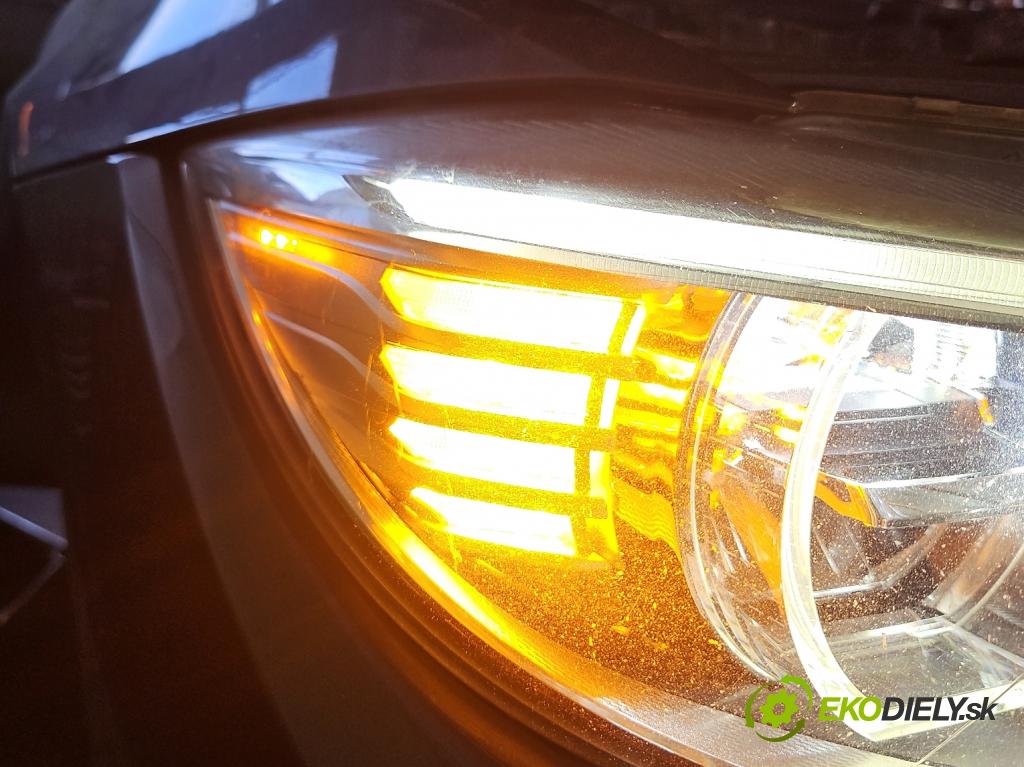Bmw 4 F32/F33/F36 2013-2020 2.0 T 245KM automatic 180 kW 1997 cm3 4- Reflektor: pravý 7377856 (Svetlo predné pravé)