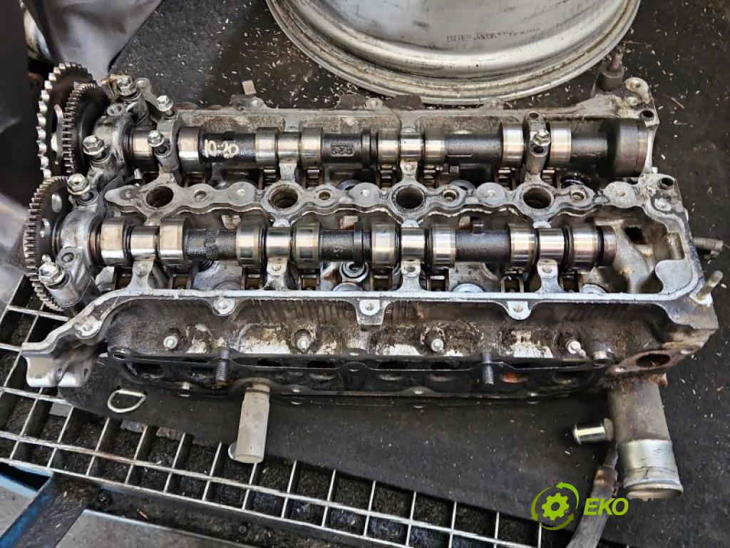 Toyota Avensis III T27 2009-2018 2.0 D4D 126 hp manual 93 kW 1998 cm3 5- hlava motoru 1AD