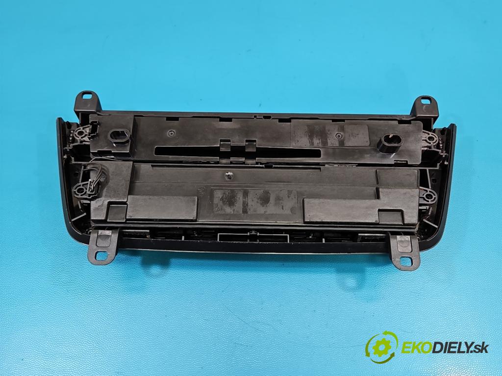 Bmw 4 F32/F33/F36 2013-2020 2.0 T 245KM automatic 180 kW 1997 cm3 4- palubní deska panel topení 17313810