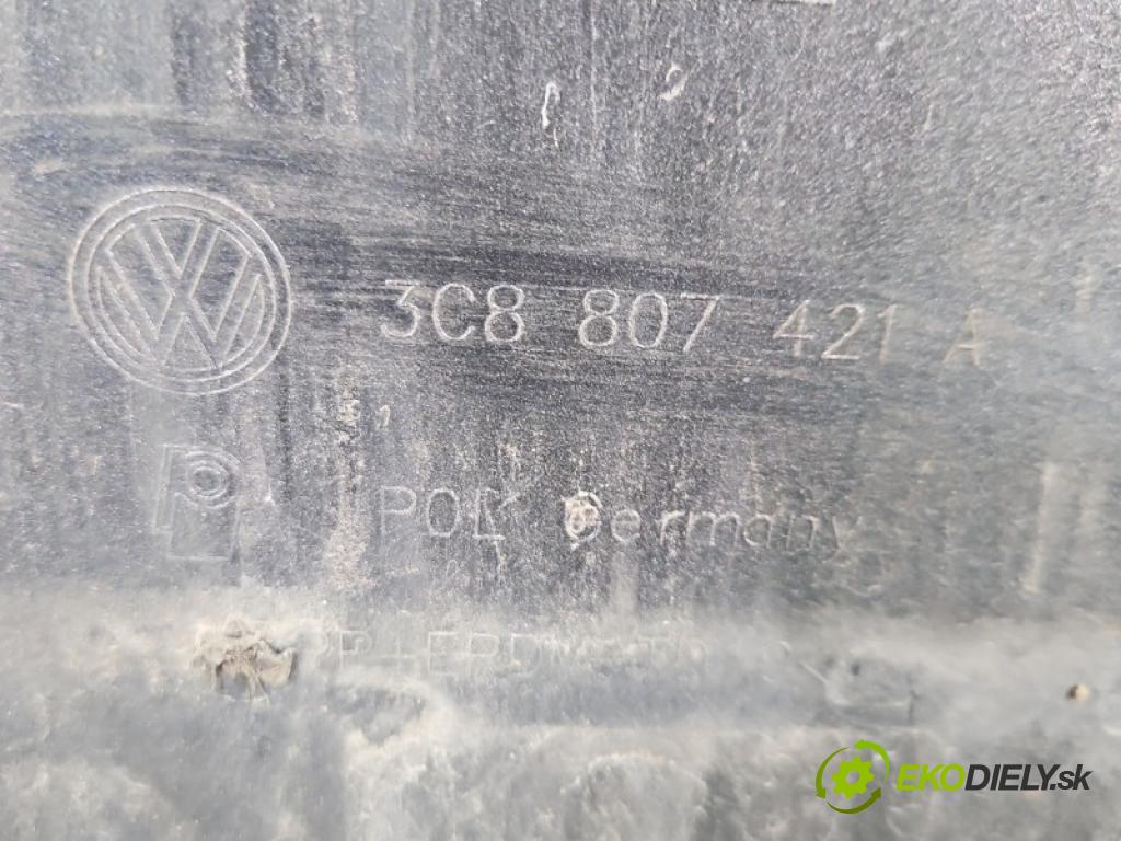 Vw Passat CC 2008-2016 2.0 TSI 200 HP automatic 147 kW 1984 cm3 4- nárazník zadné 3C8807421A (Kľučka dverí ostatné)