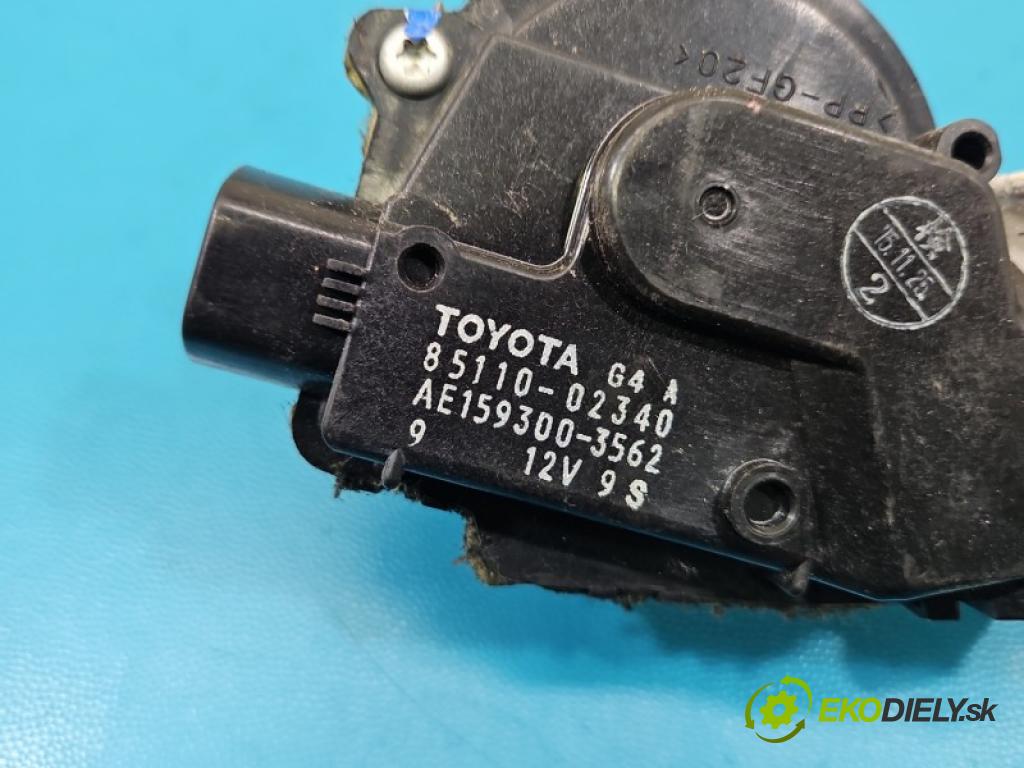 Toyota Auris II 2012-2018 1.6 16V 132 hp manual 97 kW 1598 cm3 5- motor stěračů přední 85110-02340