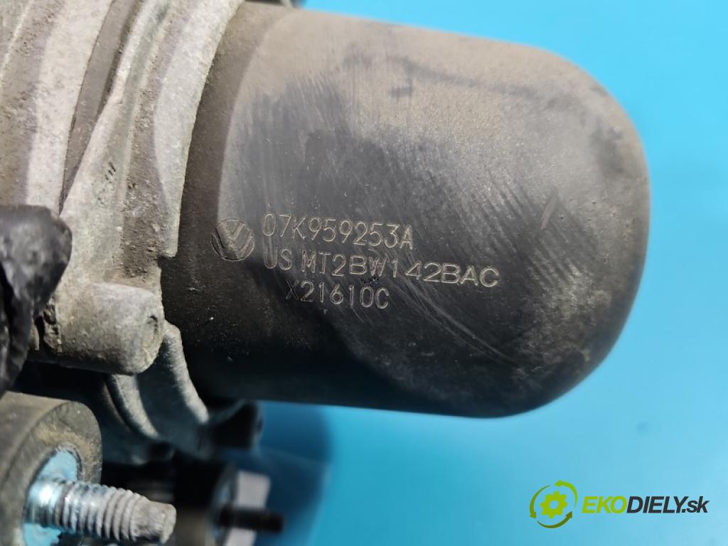 Vw Passat CC 2008-2016 2.0 TSI 200 hp automatic 147 kW 1984 cm3 4- čerpadlo vzduchu sekundární: 07K959253A