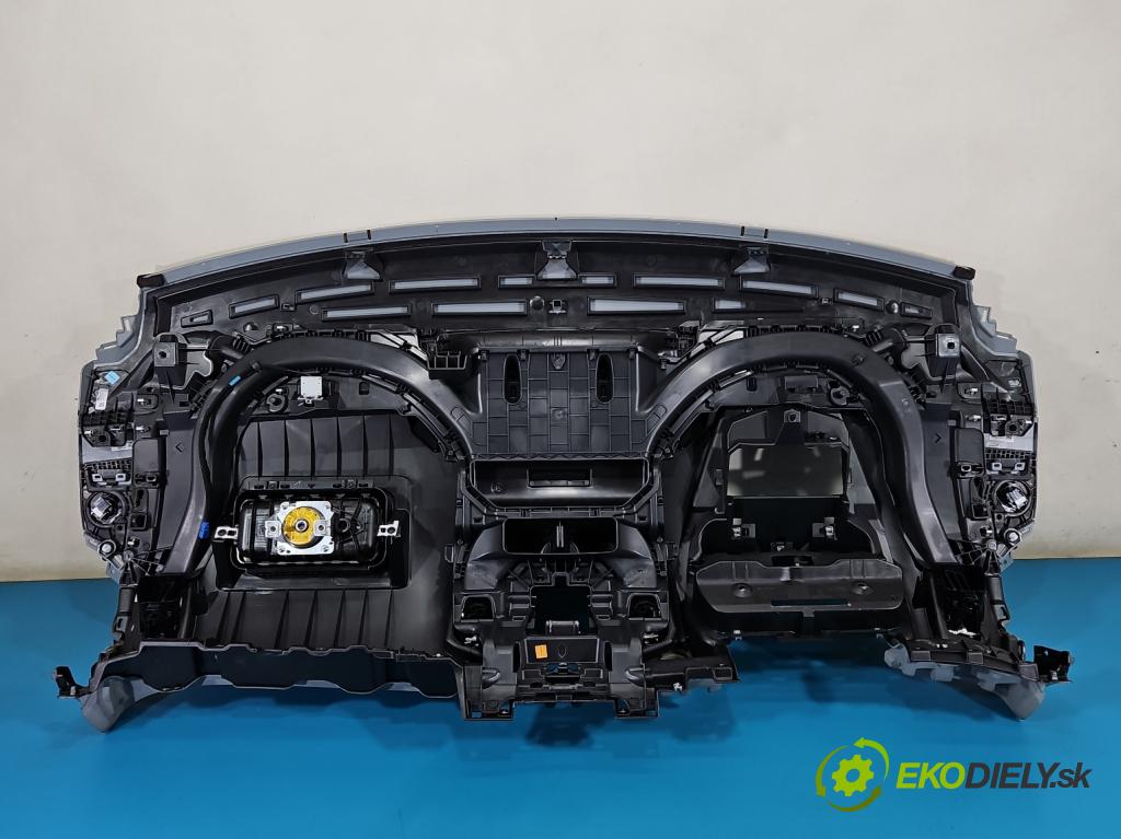 Renault Espace V 2014-2023 1.6 dci 160 hp automatic 118 kW 1598 cm3 5- kokpit,přistrojova deska