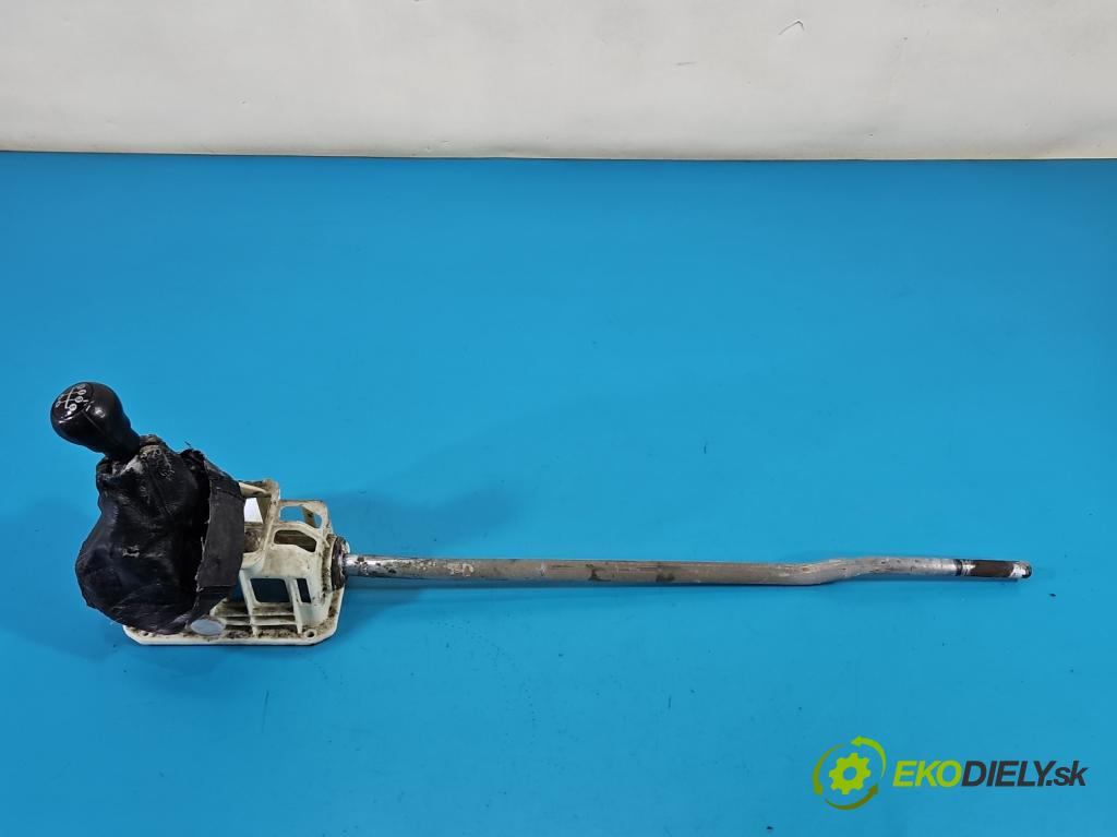 Opel Astra II 1998-2009 1.8 18V 116 HP manual 85 kW 1796 cm3 5- Páka: Změny: stupeň,rýchlosť  (Rýchlostná páka (kulisa))