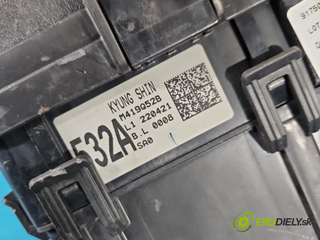 Kia Stonic 2017- 1.2 16V 84KM manual 61.8 kW 1197 cm3 5- Zväzok: motora