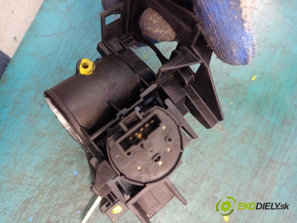 Opel Meriva A 2002-2010 1.6 16V 105 HP manual 77 kW 1598 cm3 5- riadiaca jednotka motora 12249823