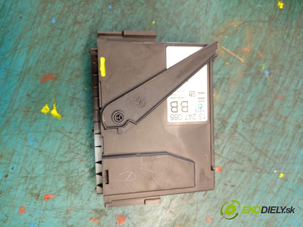 Opel Meriva A 2002-2010 1.6 16V 105 HP manual 77 kW 1598 cm3 5- riadiaca jednotka motora 12249823