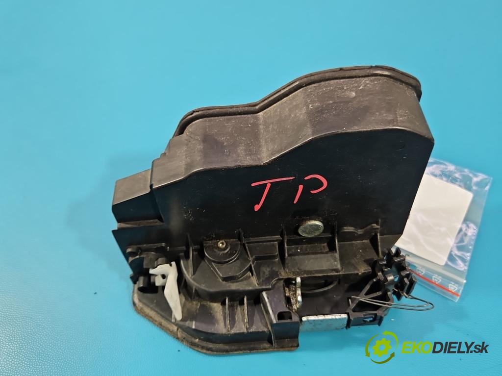 Bmw 4 F32/F33/F36 2013-2020 2.0 T 245KM automatic 180 kW 1997 cm3 4- zámek zadní pravý 7229460