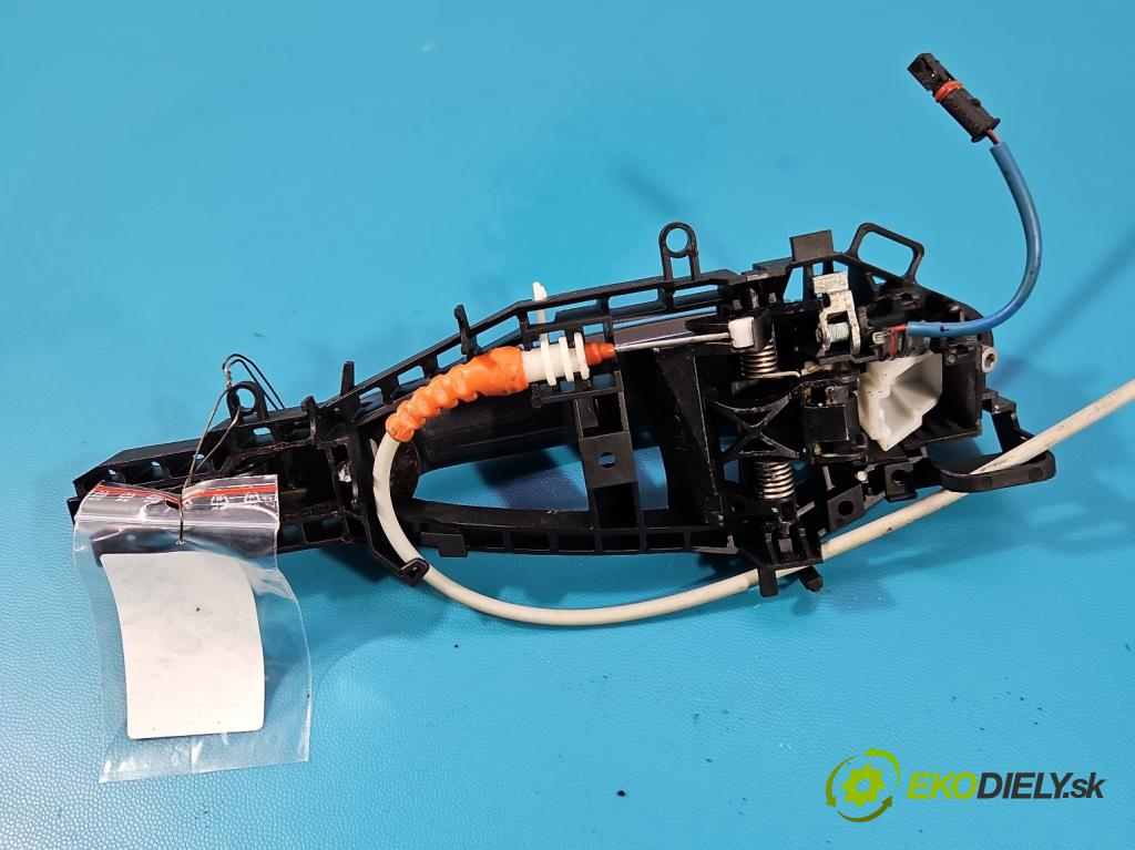 Bmw 4 F32/F33/F36 2013-2020 2.0 T 245KM automatic 180 kW 1997 cm3 4- klika zadní levé 7380645 (Klika dveří ostatní)