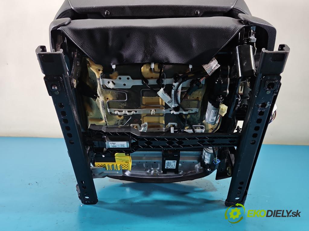 Bmw 4 F32/F33/F36 2013-2020 2.0 T 245KM automatic 180 kW 1997 cm3 4- sedačke: komplet