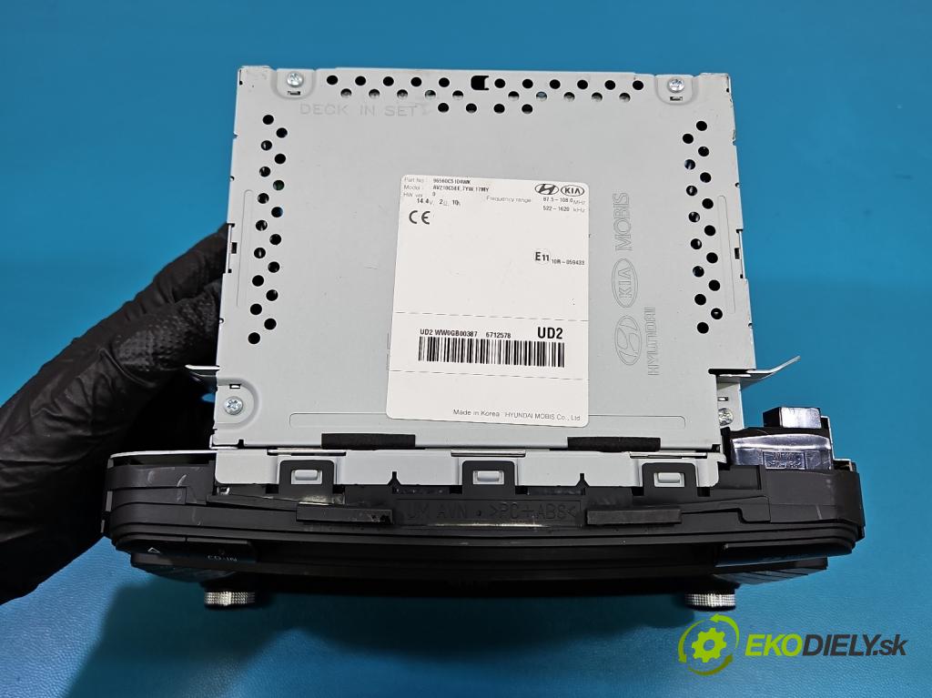 Kia Sorento III 2014-2020 2.0 crdi 185 hp automatic 136 kW 1995 cm3 5- Radio továrna: 96560C5104WK