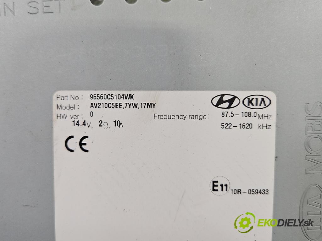 Kia Sorento III 2014-2020 2.0 crdi 185 hp automatic 136 kW 1995 cm3 5- Radio továrna: 96560C5104WK