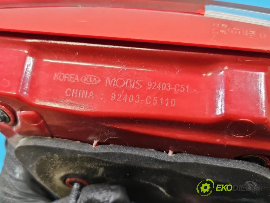 Kia Sorento III 2014-2020 2.0 crdi 185 HP automatic 136 kW 1995 cm3 5- svetlo / reflektor zadné ľavé kufrové dvere 92403-C5100