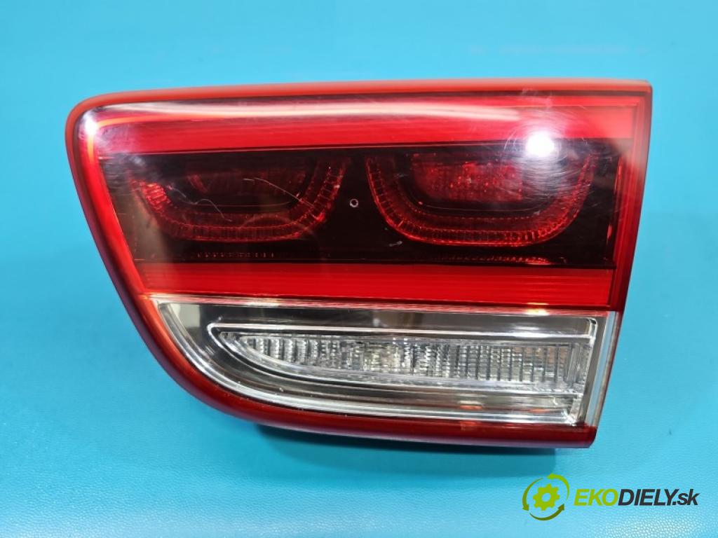 Kia Sorento III 2014-2020 2.0 crdi 185 HP automatic 136 kW 1995 cm3 5- svetlo / reflektor zadné pravé kufrové dvere 92404-C5110