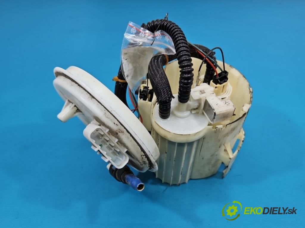 Opel Meriva A 2002-2010 1.6 16V 105 HP manual 77 kW 1598 cm3 5- čerpadlo palivo 13196444