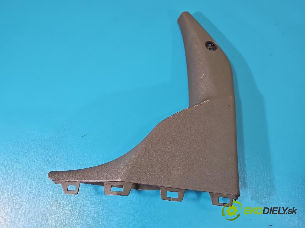 Iveco Daily IV 2006-2014 3.0 HPI 170 hp manual 125 kW 2998 cm3 5- Tapacír: dveře přední levé