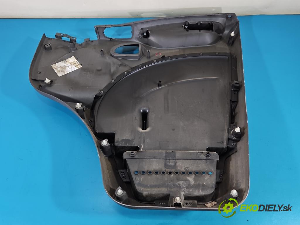 Iveco Daily IV 2006-2014 3.0 HPI 170 hp manual 125 kW 2998 cm3 5- Tapacír: dveře přední levé