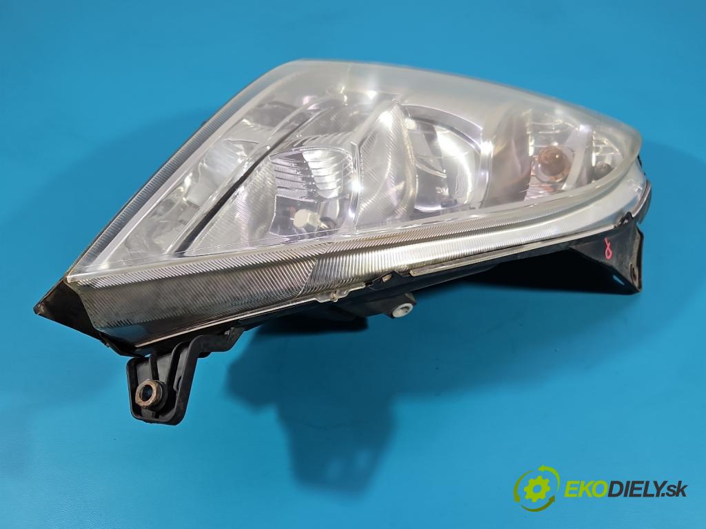 Iveco Daily IV 2006-2014 3.0 HPI 170 HP manual 125 kW 2998 cm3 5- Reflektor: pravý  (Svetlo predné pravé)