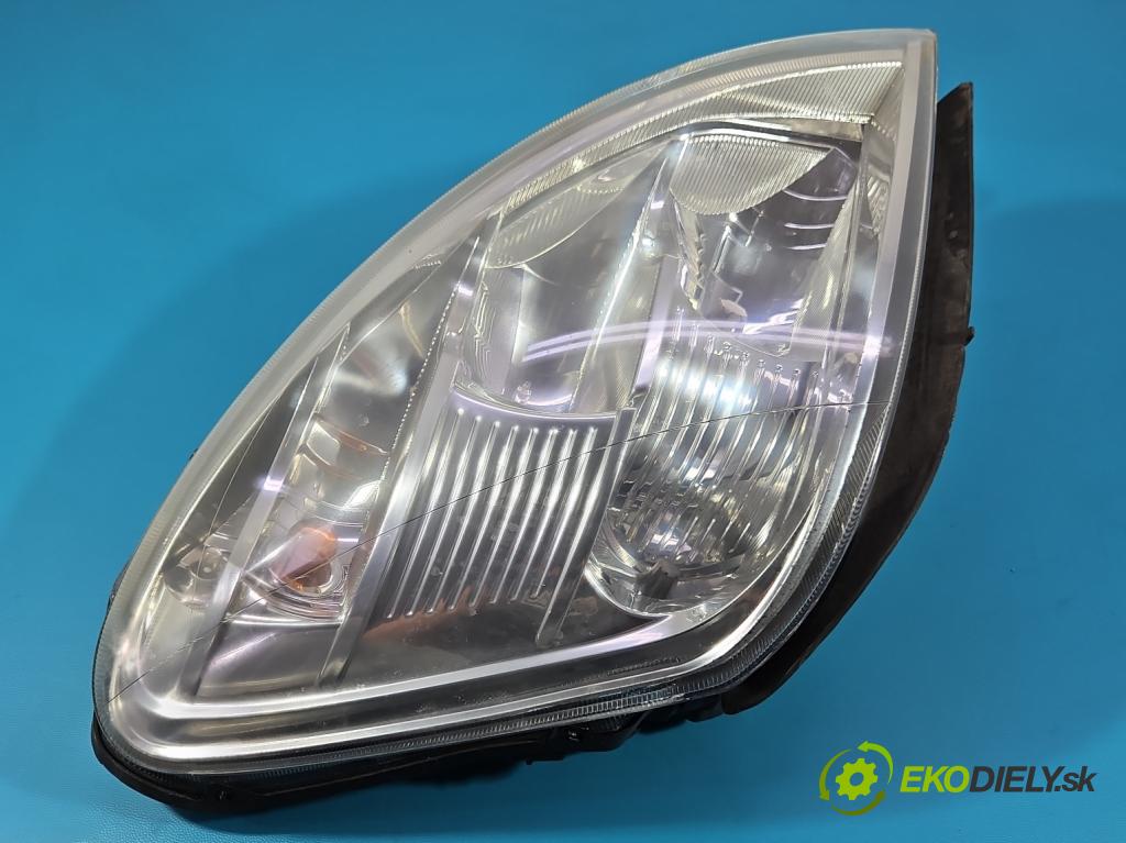 Iveco Daily IV 2006-2014 3.0 HPI 170 HP manual 125 kW 2998 cm3 5- Reflektor: pravý  (Svetlo predné pravé)