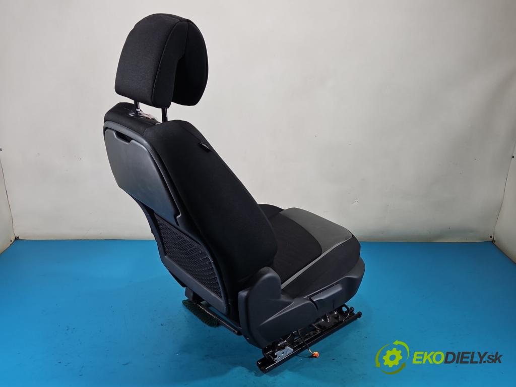 Citroen C4 Picasso II 2013-2019 1.6 hdi 120 hp automatic 88 kW 1560 cm3 5- Sedadlo pravý  (Sedadlo)