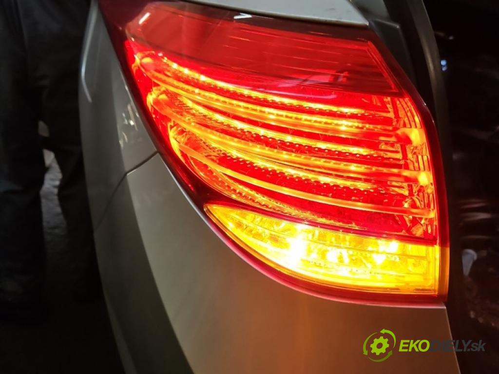 Hyundai I40 1.6 GDI G4FD 135 hp manual 99 kW 1599 cm3 5- světlo zadní levé blatník: 92401-3Z0