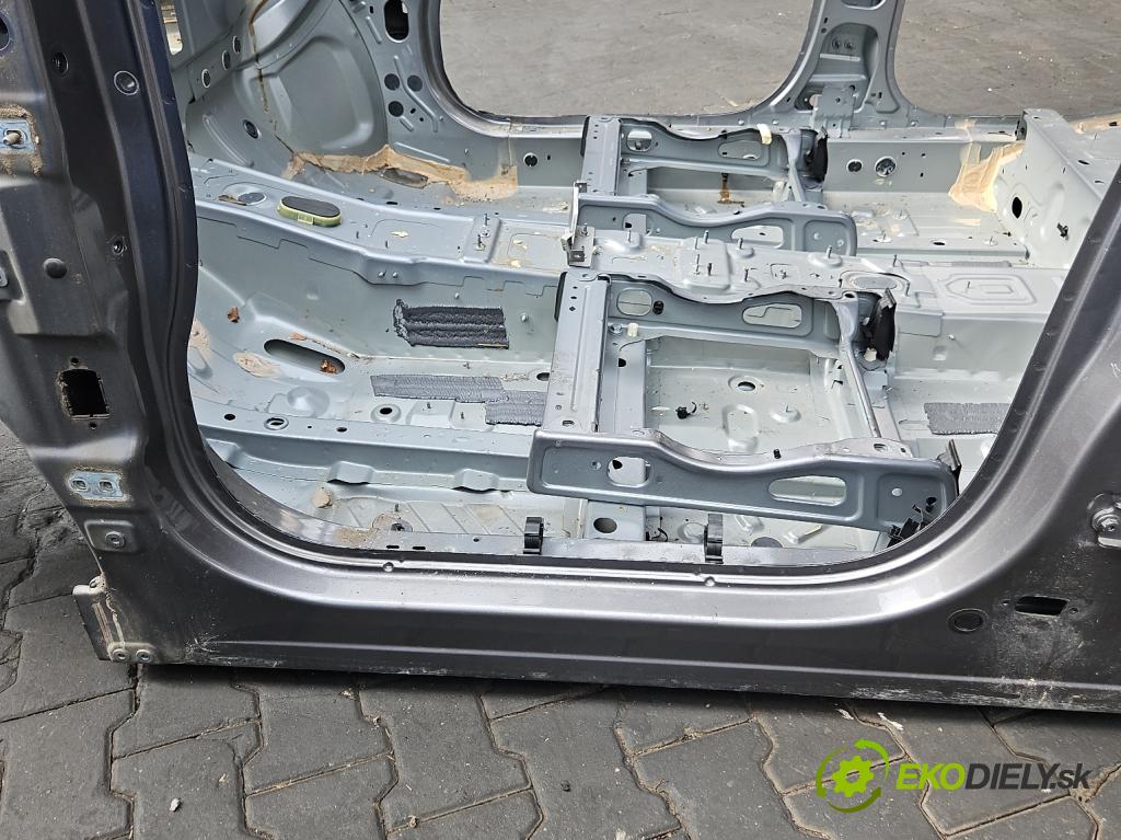 Renault Espace V 2014-2023 1.6 dci 160 hp automatic 118 kW 1598 cm3 5- práh levý  (Karoserie ostatní)