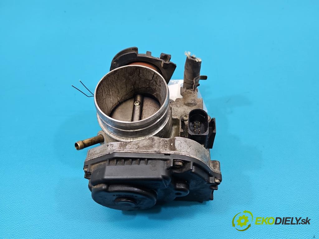 Vw Bora 1.6b 101 HP manual 74 kW 1595 cm3 4- klapka 06A133064J (Škrtiaca klapka)