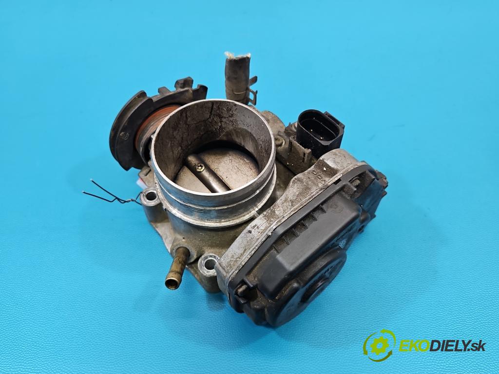 Vw Bora 1.6b 101 HP manual 74 kW 1595 cm3 4- klapka 06A133064J (Škrtiaca klapka)