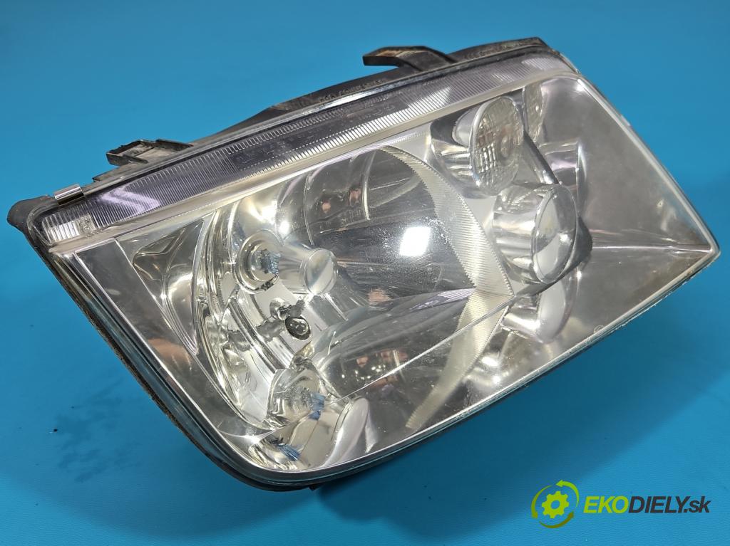 Vw Bora 1.6b 101 HP manual 74 kW 1595 cm3 4- Reflektor: pravý (Svetlo predné pravé)
