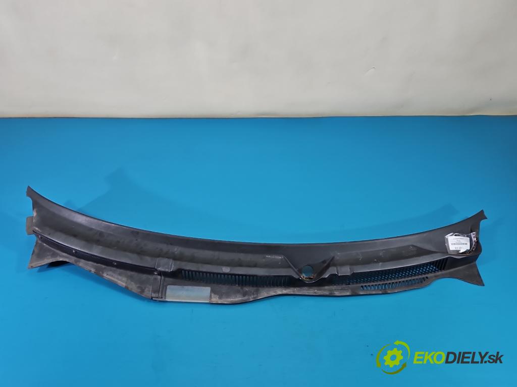 Vw Bora 1.6b 101 HP manual 74 kW 1595 cm3 4- torpédo 1J1819415B (Torpédo (plast pod čelným sklom))
