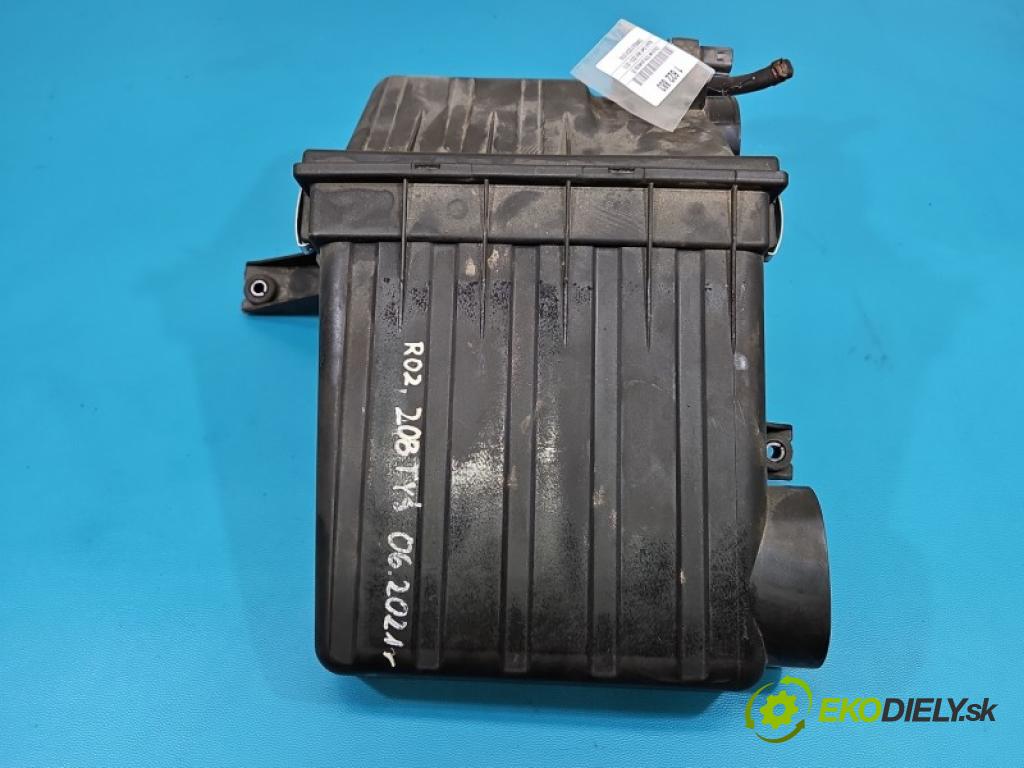 Suzuki Swift Mk6 2005-2010 1.6 16V 125 HP manual 92 kW 1586 cm3 3- obal filtra vzduchu 63J-A01 (Obal vzduchového filtra)