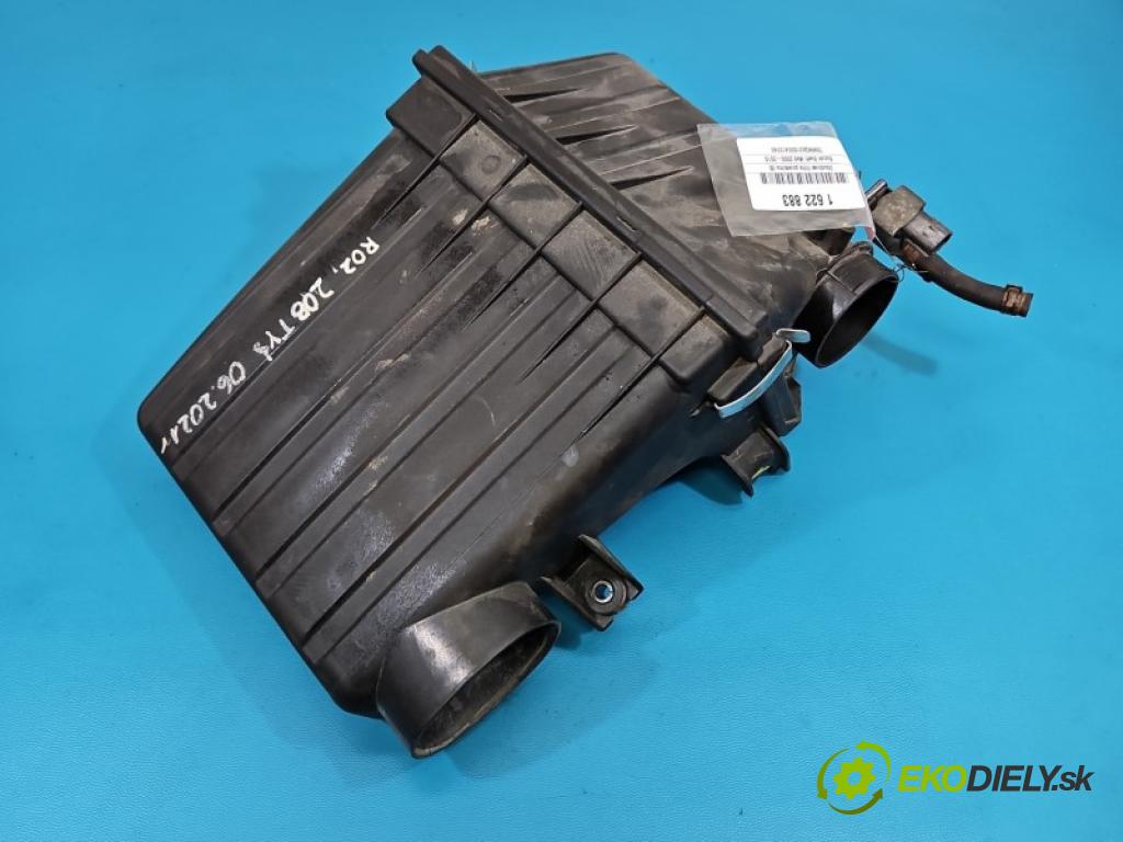 Suzuki Swift Mk6 2005-2010 1.6 16V 125 HP manual 92 kW 1586 cm3 3- obal filtra vzduchu 63J-A01 (Obal vzduchového filtra)