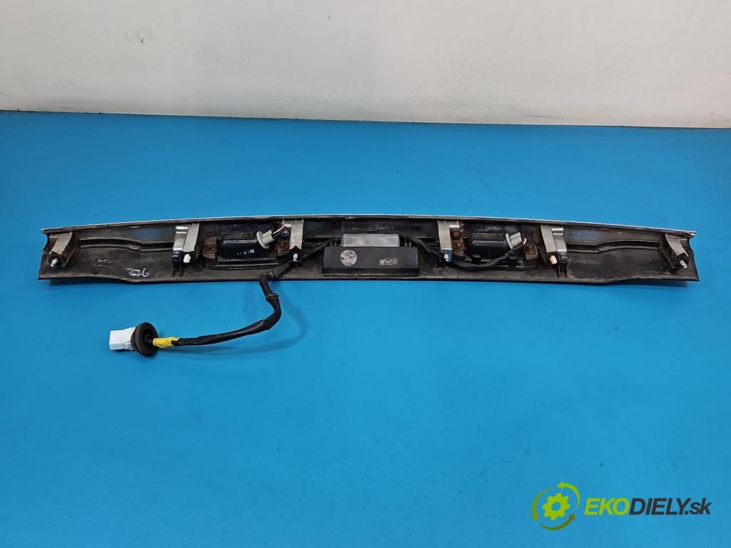 Hyundai I40 1.6 GDI G4FD 135 HP manual 99 kW 1599 cm3 5- rukoväť kufrové dvere zadné 87311-3Z000