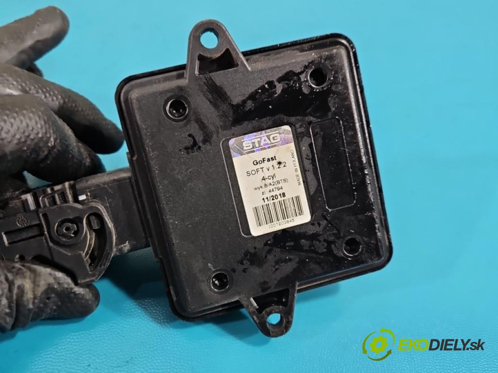 Vw Bora 1.6b 101 HP manual 74 kW 1595 cm3 4- inštalácia LPG STAG 4 200 GOFAST
