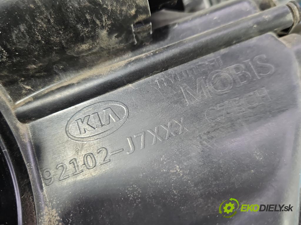 Kia Ceed III 2018- 1.6 CRDI 116 HP manual 85 kW 1598 cm3 5- Reflektor: pravý 92102-J7050 (Svetlo predné pravé)