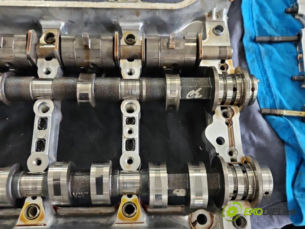 Toyota Auris II 2012-2018 1.6 16V 132 hp manual 97 kW 1598 cm3 5- hlava motoru 1ZR