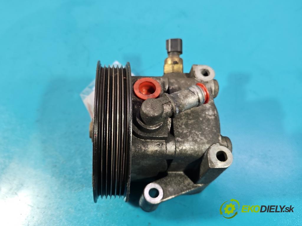 Ford Focus Mk2 2004-2011 1.6 16V 101 hp manual 74 kW 1596 cm3 3- čerpadlo posilovač  (Servočerpadlo)