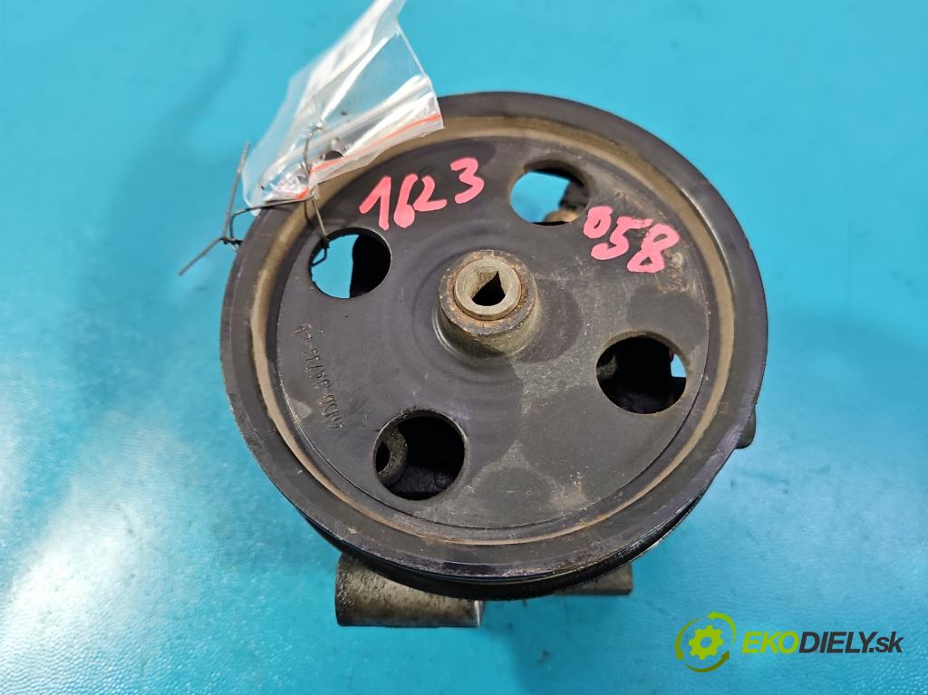 Ford Focus Mk2 2004-2011 1.6 16V 101 hp manual 74 kW 1596 cm3 3- čerpadlo posilovač  (Servočerpadlo)